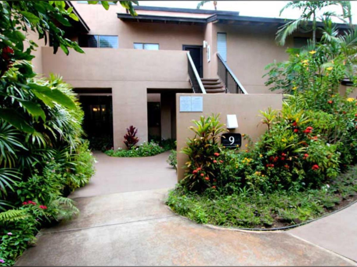 ويليا 9B Ekahi Village-Studio Bath, Garden View - 1 Minute Stroll To Beach! المظهر الخارجي الصورة