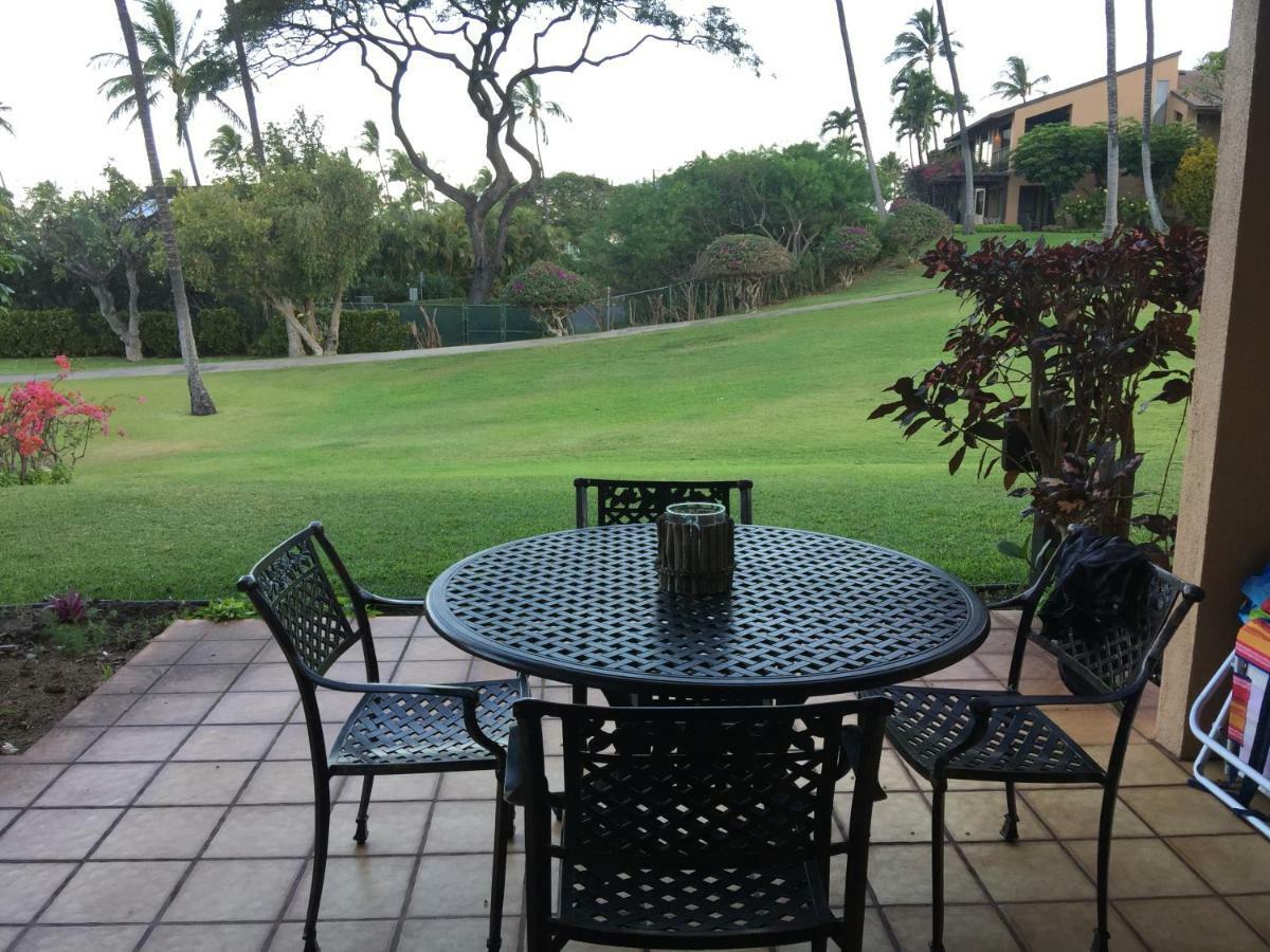 ويليا 9B Ekahi Village-Studio Bath, Garden View - 1 Minute Stroll To Beach! المظهر الخارجي الصورة